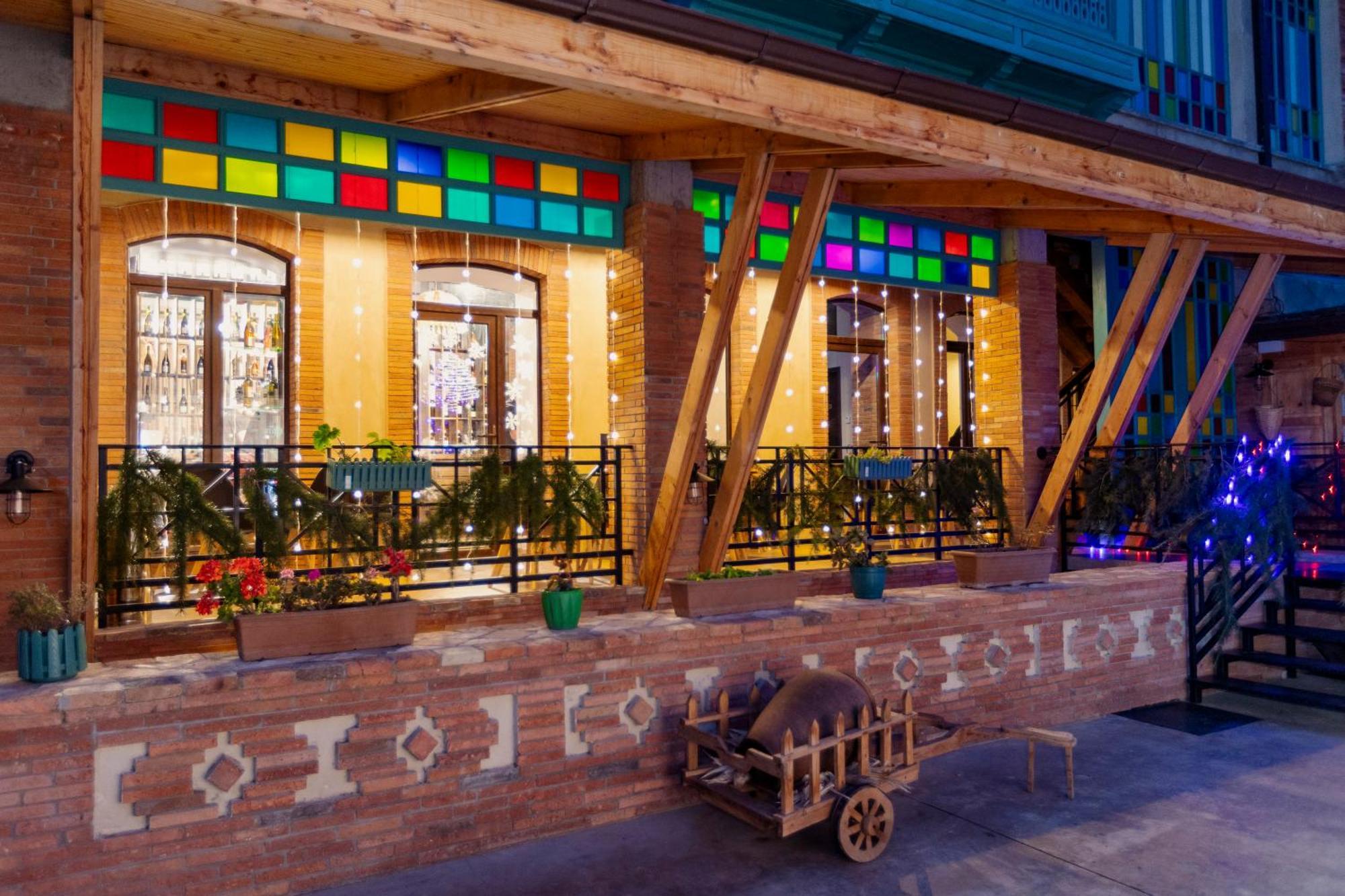 Dzvel Ubanshi Hotel กอริ ภายนอก รูปภาพ